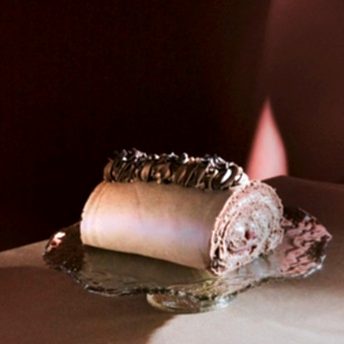 Çikolatalı Vişneli Pasta